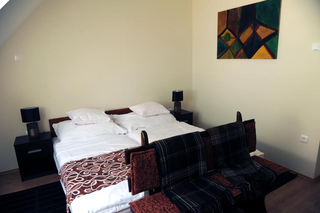 Arany Szolo Wellness Apartmanhaz Hévíz Rum bild
